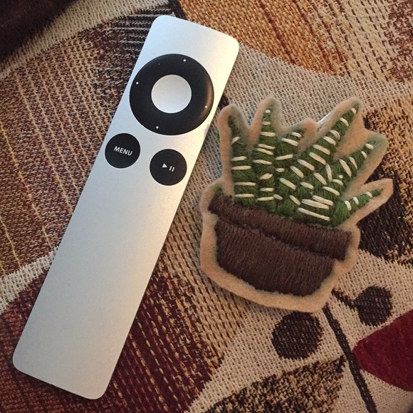 Succulent sew-on patch - Picture 3 of 3